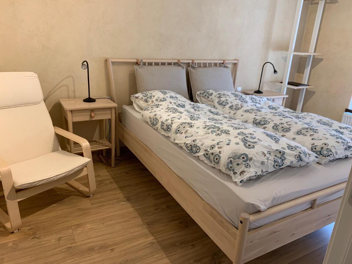 Les Myosotis Bed & Breakfast *